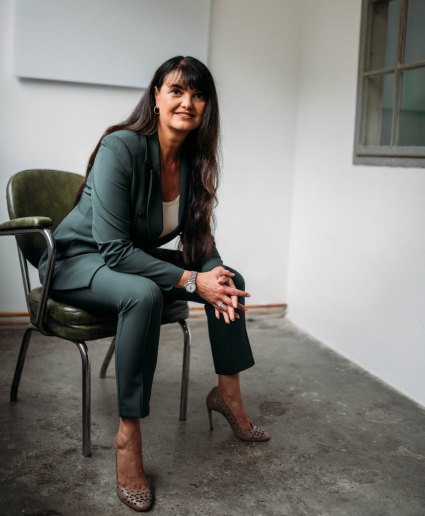 Porträtfoto von Alexandra Psichos-Prankl