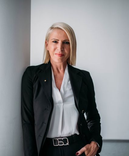 Porträtfoto von Ulrike Kellner-Haslauer